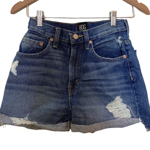 𝅺BDG High Waisted Distressed Denim Shorts - Picture 2 of 9